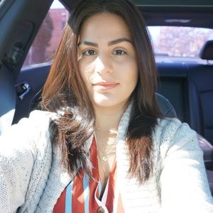 Meet your Posher, Paulina